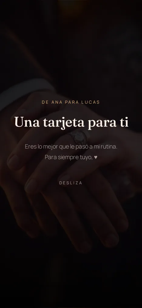 La portada — La apertura que revela la sorpresa para ustedes dos.